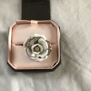 Juicy Couture White Pave Flower adjustable ring